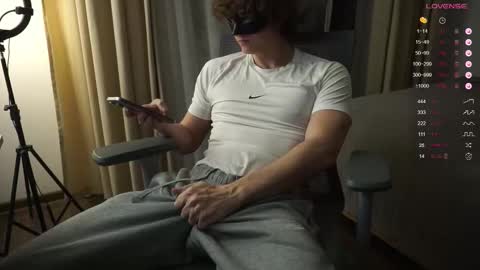 Snapshot of maestro3369 chatting on November 2025 09:02:02 PM Mike XMaestro 3369 online show from November 2025 09:02:02 PM