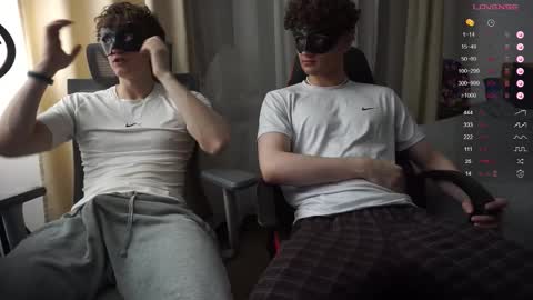 Mike XMaestro 3369 online show from January 2026 07:17:01 PM