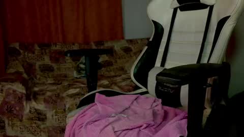 mafecito24 online show from April 2026 10:35:02 AM