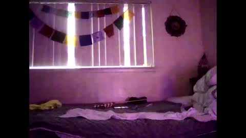 magdalena_805 online show from December 2025 12:42:01 AM
