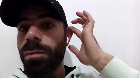 magdi165364 online show from December 2025 05:54:01 PM