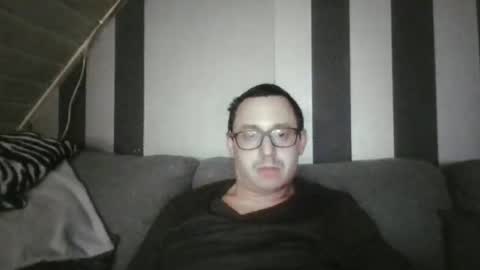 magfrauenfuesse online show from November 2025 02:02:01 AM