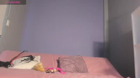 Snapshot of magic_axa_graham chatting on December 2024 08:53:02 PM My name is magic axa grahamDont forget to follow me IG online show from December 2024 08:53:02 PM