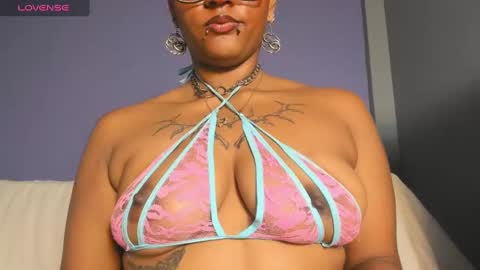 Snapshot of magic_axa_graham chatting on December 2024 12:50:02 AM My name is magic axa grahamDont forget to follow me IG online show from December 2024 12:50:02 AM