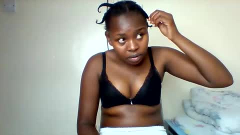 Bliss online show from October 2025 06:58:02 PM