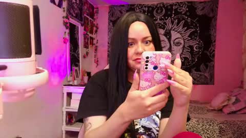 Snapshot of magic_clairewitch chatting on January 2025 02:22:01 AM Claire online show from January 2025 02:22:01 AM