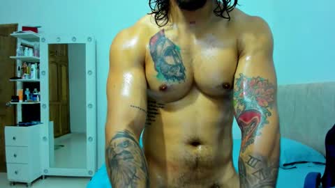 Snapshot of magic_mike_26 chatting on December 2025 02:35:01 PM Magic Mike online show from December 2025 02:35:01 PM