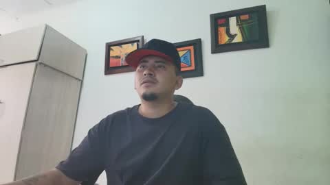 Snapshot of magic_milk23 chatting on November 2025 06:45:01 PM magic_milk23 online show from November 2025 06:45:01 PM