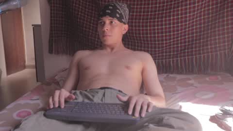 Snapshot of magic_tony chatting on January 2025 06:49:01 PM Tony Hoffa online show from January 2025 06:49:01 PM