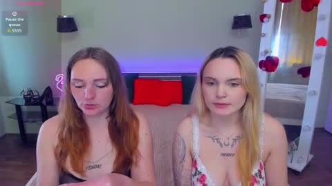Lili and Bella online show from April 2026 07:22:02 AM