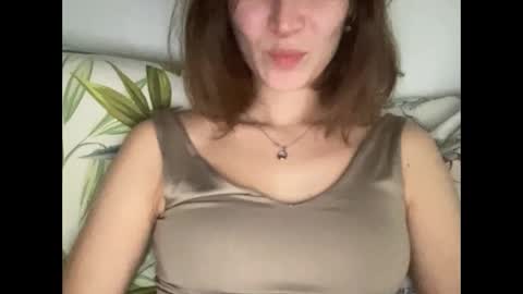 magicgirl50053 online show from November 2025 01:12:02 PM