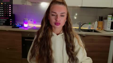 MagicLove online show from November 2025 09:22:01 AM