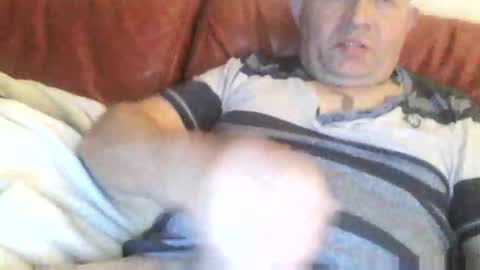 magicman250 online show from November 2025 10:31:02 PM