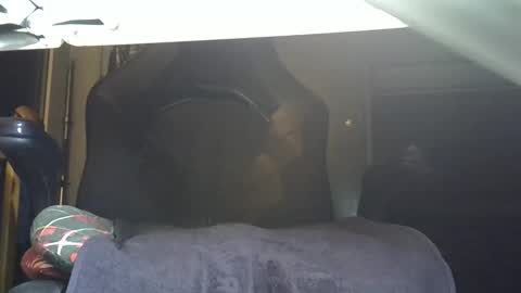 magicomerlino63 online show from October 2025 01:06:02 AM