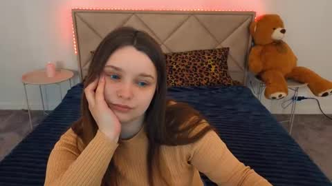 Emily online show from April 2026 05:38:02 AM