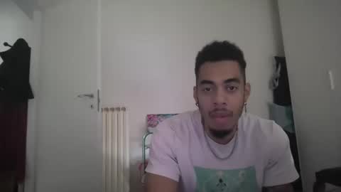 Magicsempai online show from December 2024 11:54:01 AM