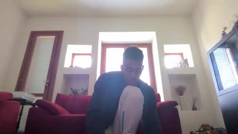 Magicsempai online show from October 2025 10:49:01 AM