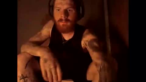 Snapshot of magnetic77slav chatting on September 2025 09:33:01 AM magnetic77slav online show from September 2025 09:33:01 AM