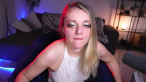 Ami online show from March 2025 06:51:02 PM