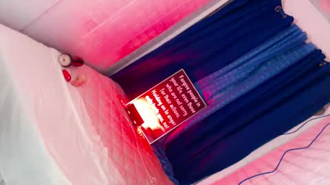 Snapshot of magnifecentcock69_mocah chatting on March 2025 04:39:02 PM Mocah online show from March 2025 04:39:02 PM