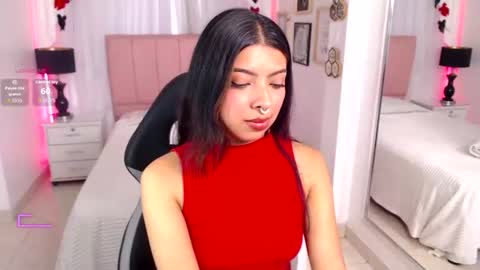 Snapshot of maia_reficco chatting on July 2026 04:34:02 PM Maia Reficco online show from July 2026 04:34:02 PM