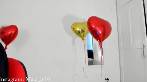 Snapshot of maia_w10 chatting on February 2025 12:47:02 PM Maia online show from February 2025 12:47:02 PM