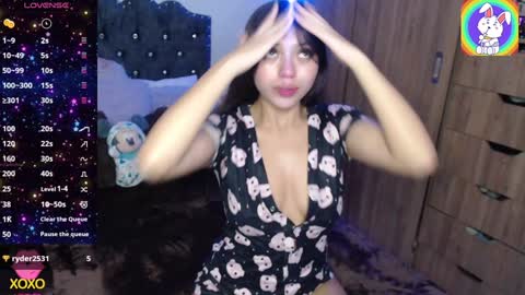 Snapshot of maiaa_evans chatting on December 2024 03:47:02 AM    t  online show from December 2024 03:47:02 AM