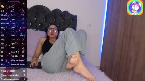 Snapshot of maiaa_evans chatting on February 2025 05:29:01 AM    t  online show from February 2025 05:29:01 AM