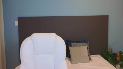 Maiaa Ruiz  online show from January 2025 01:30:02 PM