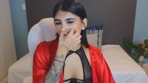 Maiaa Ruiz  online show from February 2025 04:31:02 PM