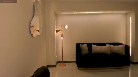  Maia  online show from February 2026 10:46:02 PM