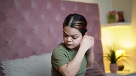  Maia  online show from February 2026 10:29:01 PM