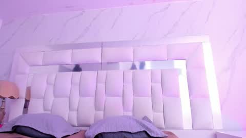 Maia  online show from February 2026 11:43:02 AM