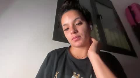 Maia  online show from June 2026 11:53:02 PM