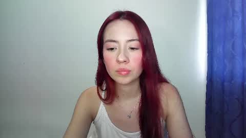 Snapshot of maiarosse_ chatting on June 2026 04:29:02 PM MaiaRosse online show from June 2026 04:29:02 PM