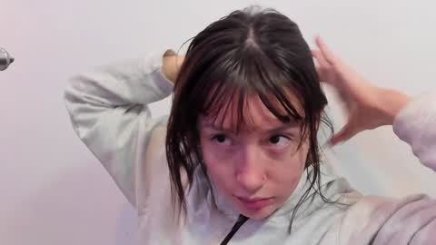 maibys online show from January 2025 04:05:01 AM