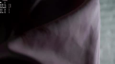 Lucy online show from December 2025 02:05:02 AM