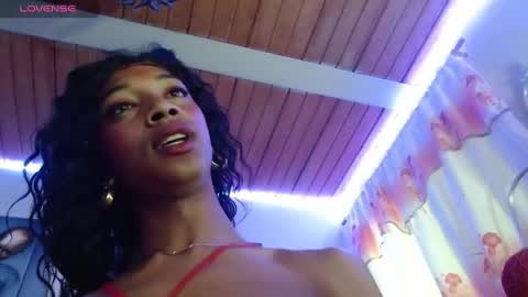 Bella Maidi online show from December 2024 04:39:01 PM