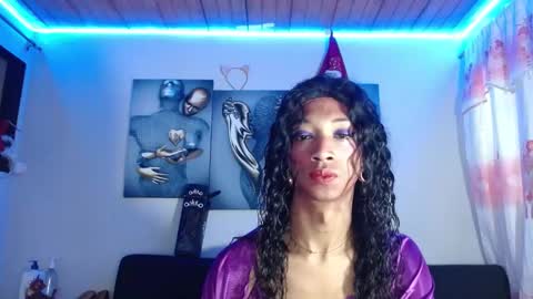 Bella Maidi online show from January 2025 08:09:01 PM