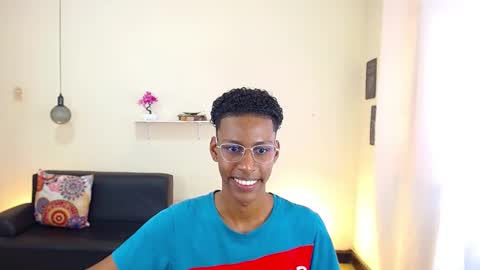 Snapshot of maiki18 chatting on February 2025 05:09:02 PM I am Maik online show from February 2025 05:09:02 PM