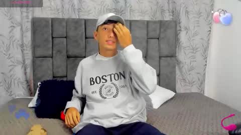 Maikol online show from November 2025 11:32:02 AM