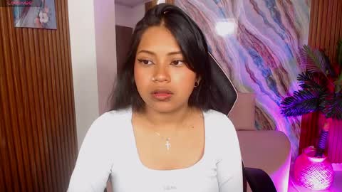 Maile online show from April 2026 03:37:02 AM