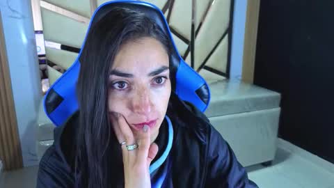 Maily online show from March 2026 02:38:01 AM