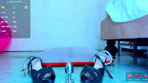 Snapshot of mailyn_er chatting on January 2025 12:06:02 AM Mailyn online show from January 2025 12:06:02 AM