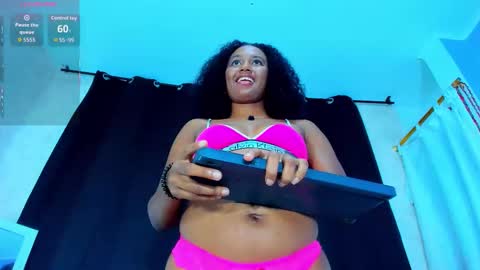 Snapshot of mailyn_er chatting on September 2025 09:04:02 PM Mailyn online show from September 2025 09:04:02 PM