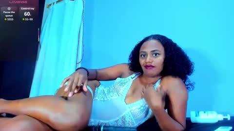 Snapshot of mailyn_er chatting on September 2025 09:17:02 PM Mailyn online show from September 2025 09:17:02 PM