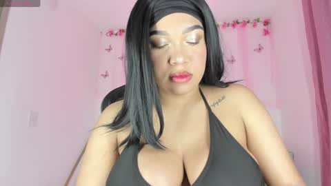 Snapshot of maison_sofiaa chatting on July 2026 05:49:02 AM online show from July 2026 05:49:02 AM