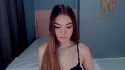 Athena online show from December 2025 01:47:01 AM