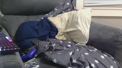 Snapshot of mak232000 chatting on November 2025 01:52:02 AM mak online show from November 2025 01:52:02 AM