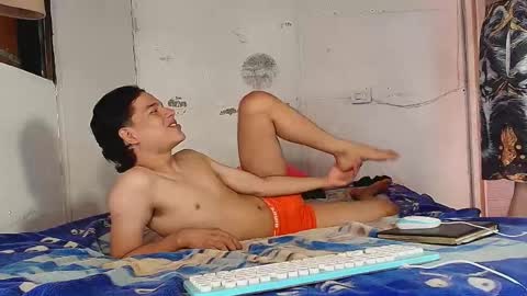 Snapshot of makell_bundchen chatting on May 2026 02:23:01 PM makell_bundchen online show from May 2026 02:23:01 PM